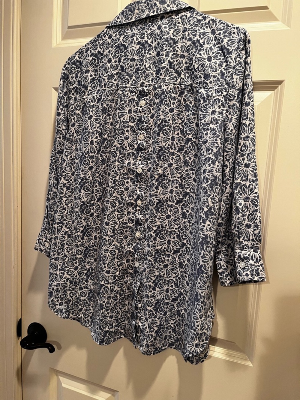 Talbots Linen Blouse - Picture 2 of 3
